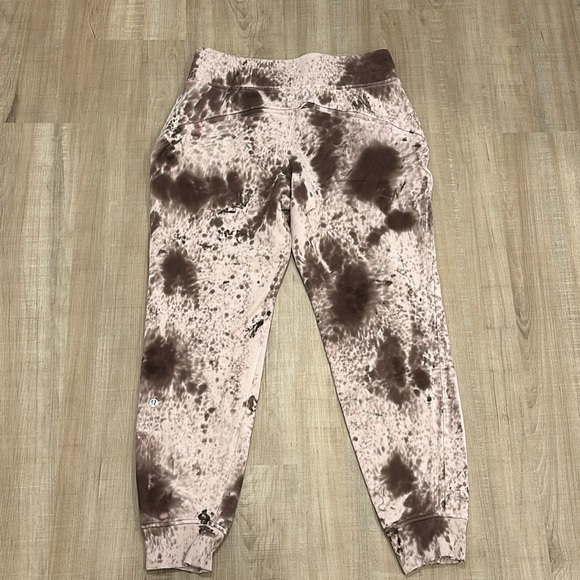Lululemon Warm Down Jogger *Earth Dye - Picture 5 of 9